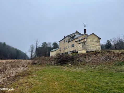 524 Copeland Hill Road Feura Bush NY 12067