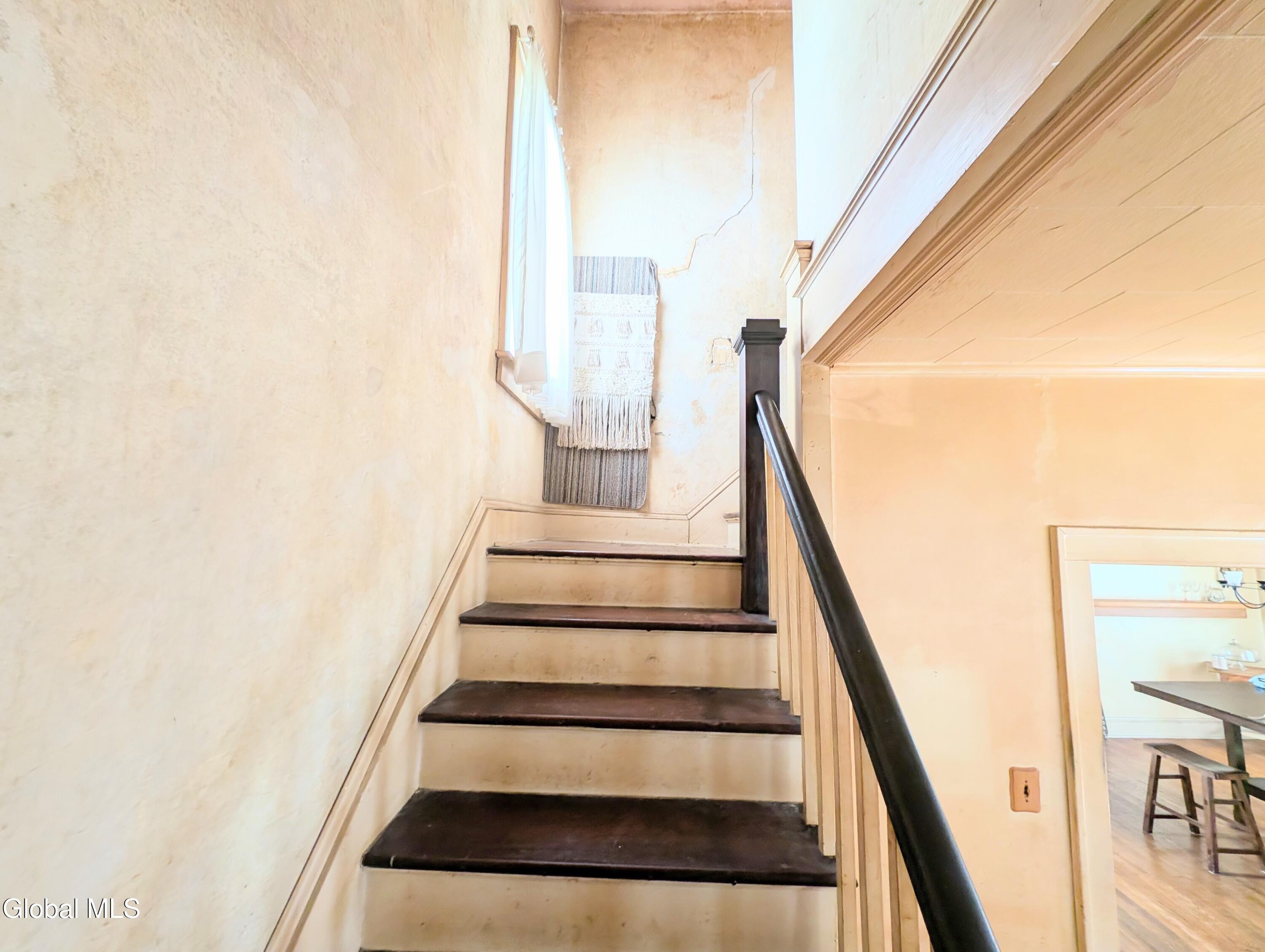18 Griswold Avenue Troy NY 12180
