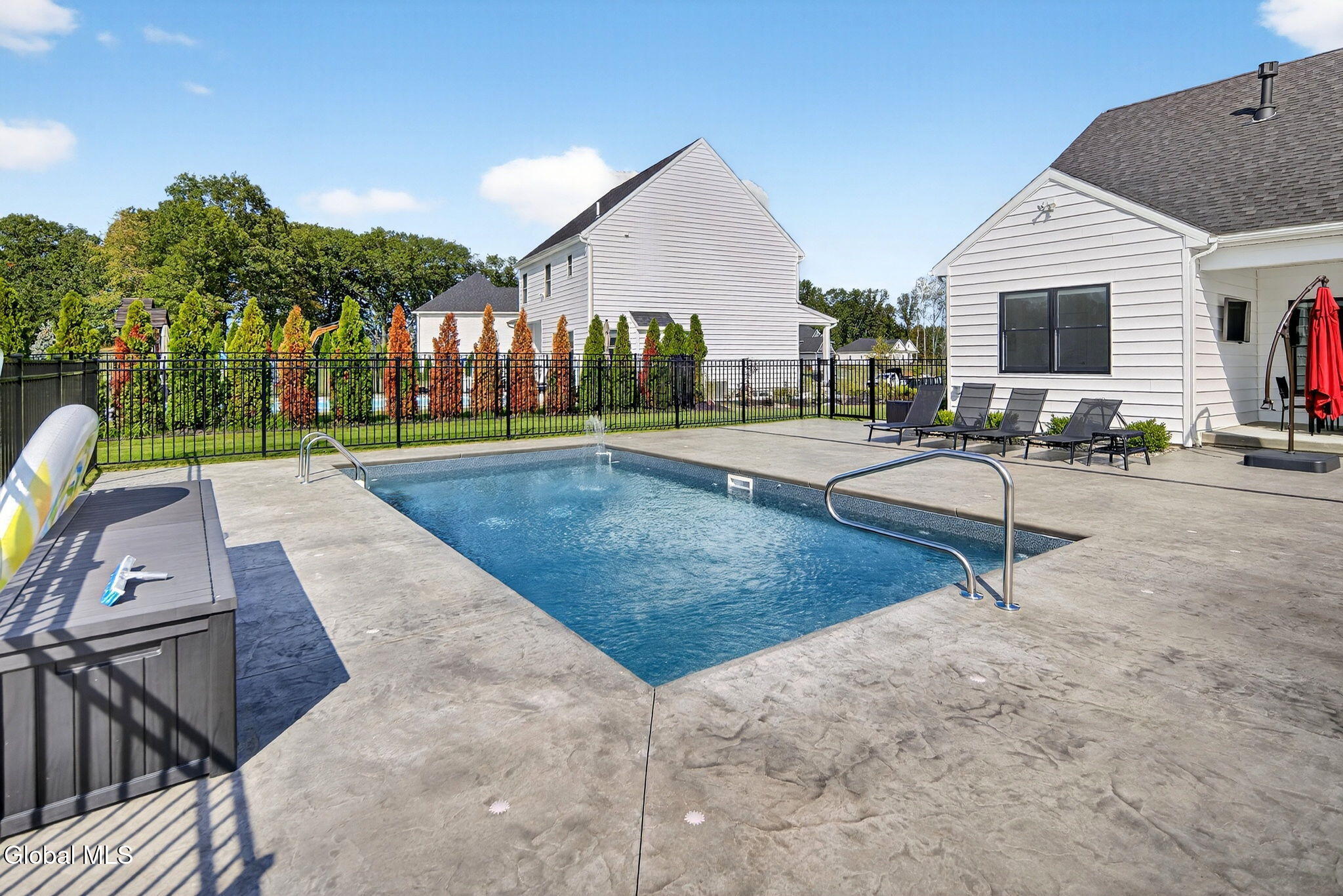 6 Sterling Ridge Loudonville NY 12211