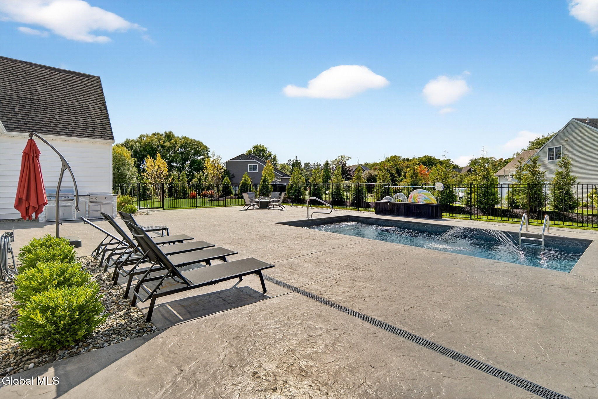 6 Sterling Ridge Loudonville NY 12211