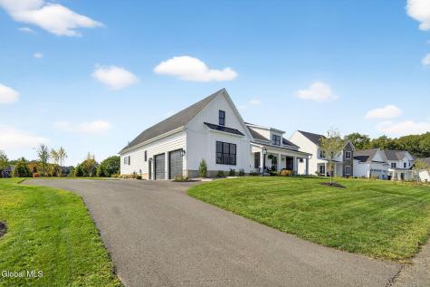 6 Sterling Ridge Loudonville NY 12211