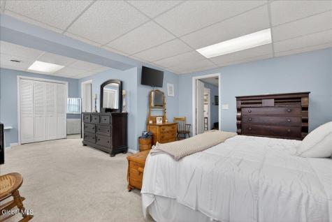 1 Thunder Run Gansevoort NY 12831