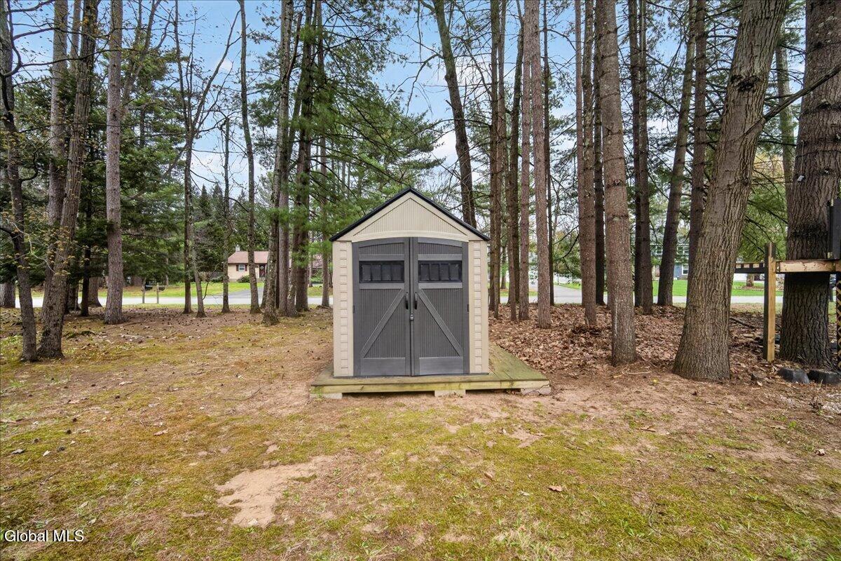 1 Thunder Run Gansevoort NY 12831