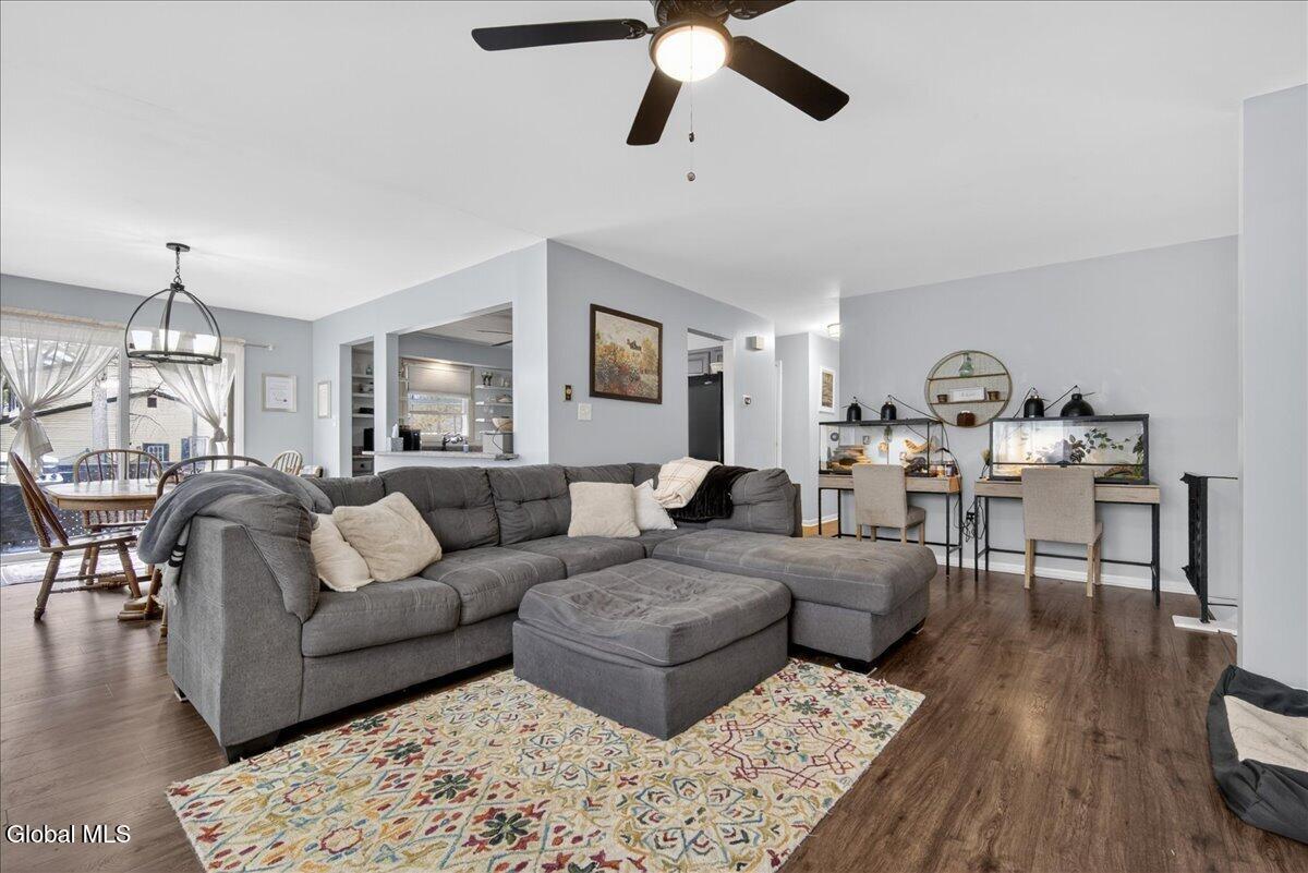 1 Thunder Run Gansevoort NY 12831