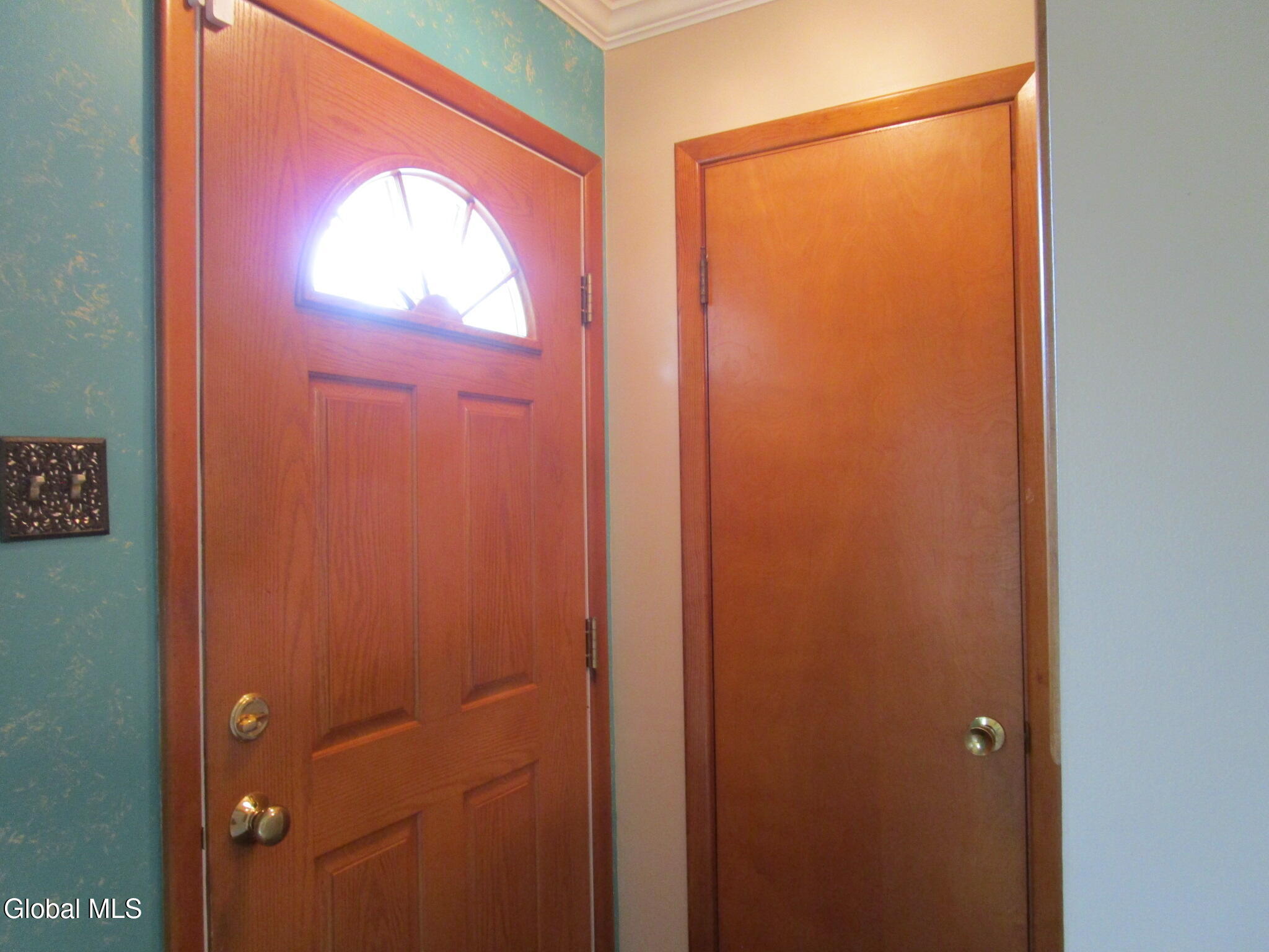 2945 Gibson Street Schenectady NY 12304