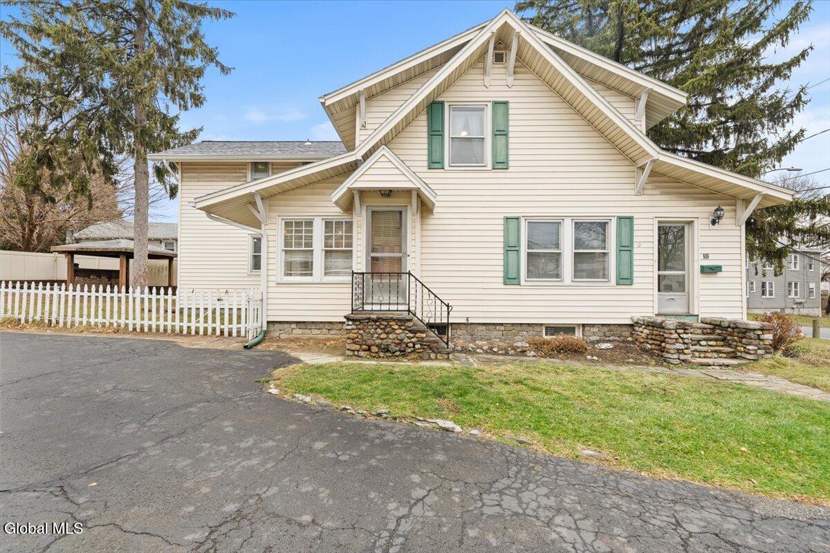 18 Fairfield Avenue Albany NY 12205