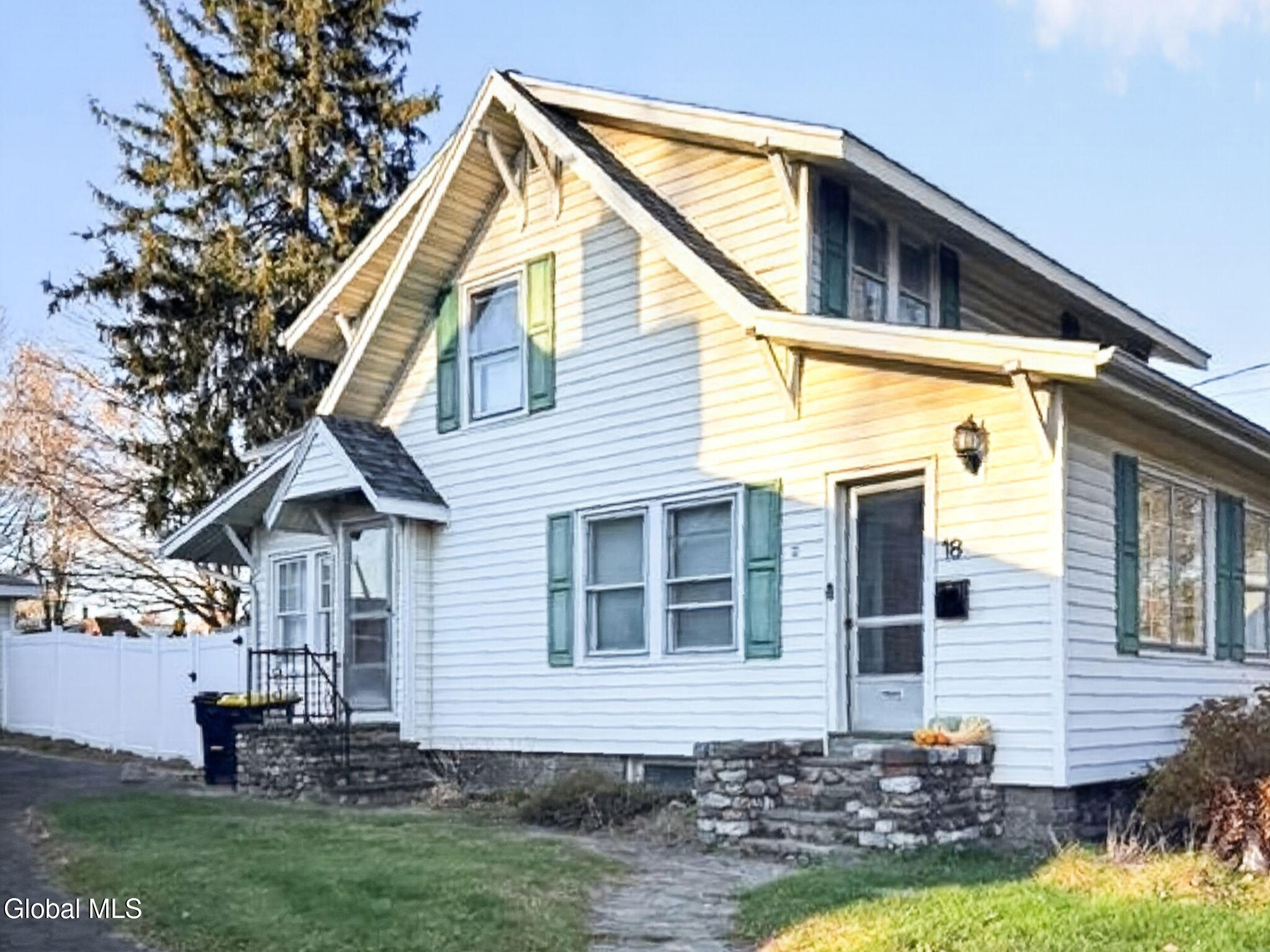 18 Fairfield Avenue Albany NY 12205