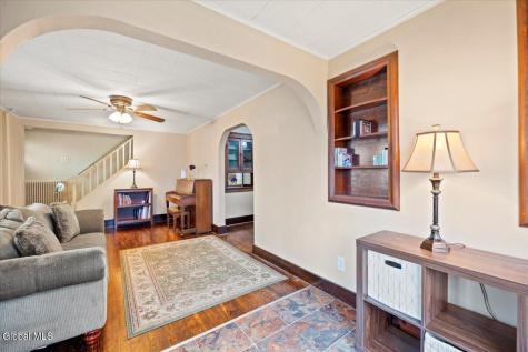 18 Fairfield Avenue Albany NY 12205
