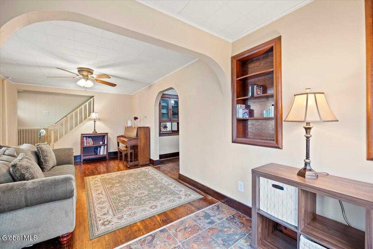 18 Fairfield Avenue Albany NY 12205