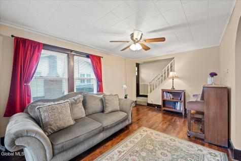 18 Fairfield Avenue Albany NY 12205