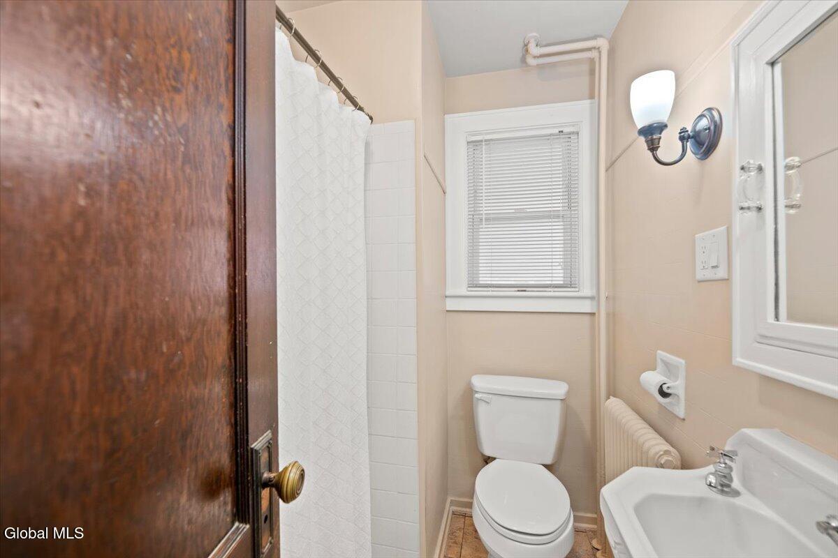 18 Fairfield Avenue Albany NY 12205