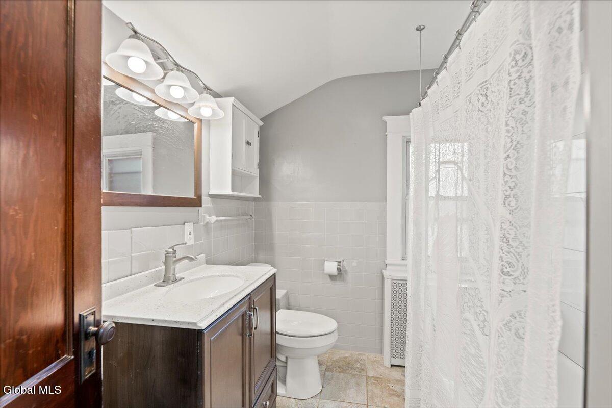 18 Fairfield Avenue Albany NY 12205