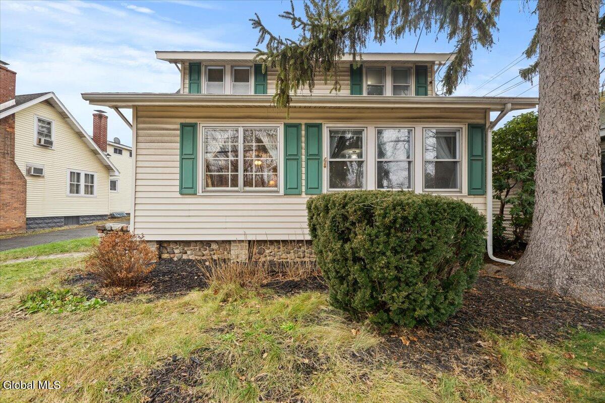 18 Fairfield Avenue Albany NY 12205