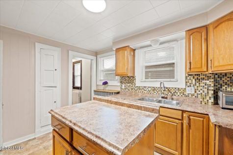 18 Fairfield Avenue Albany NY 12205