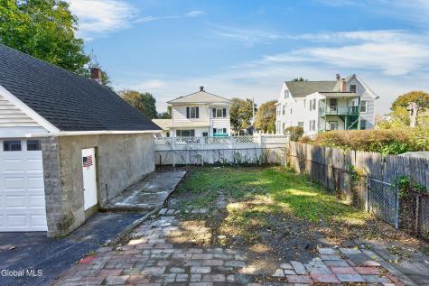 1547 5th Street Rensselaer NY 12144