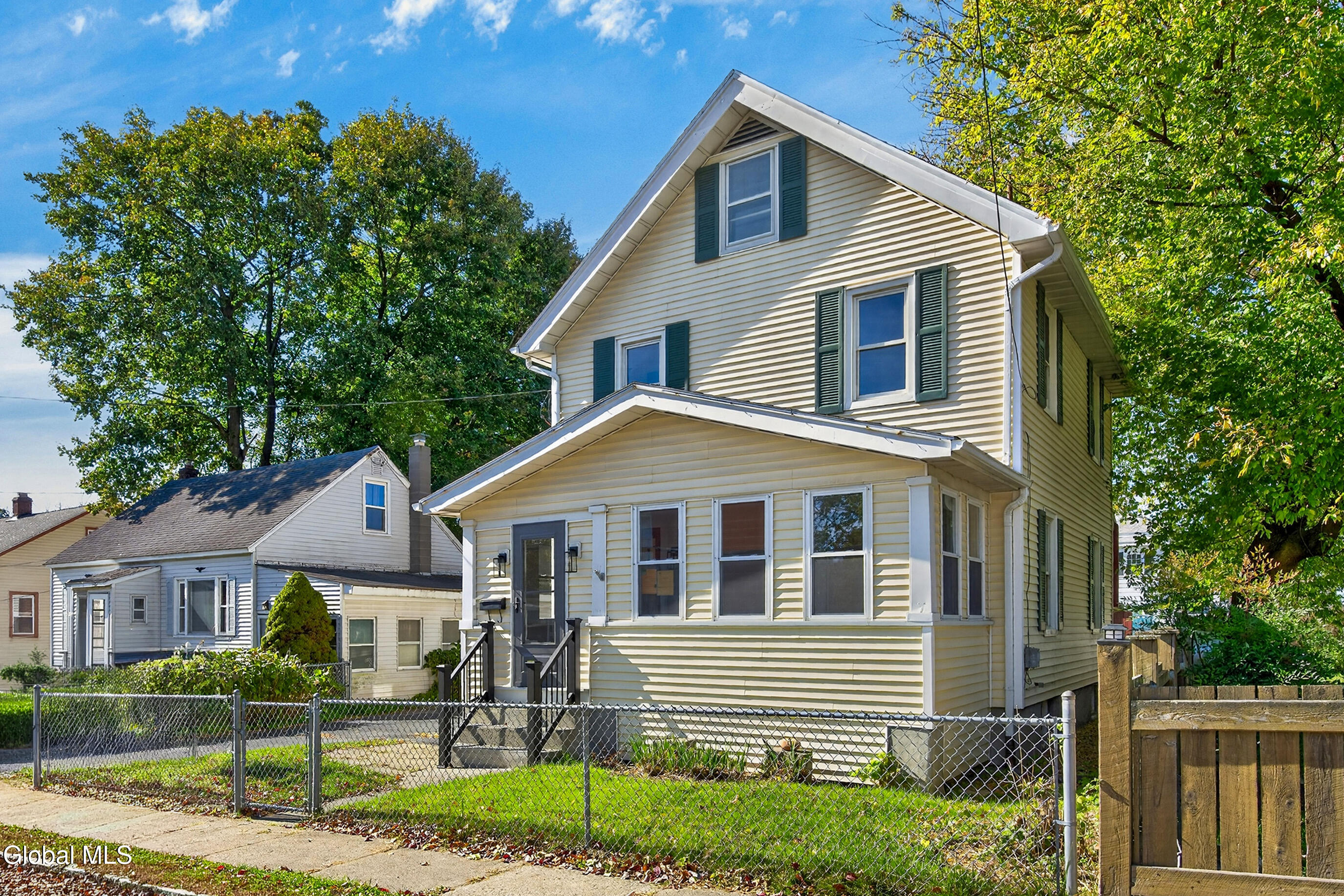 1547 5th Street Rensselaer NY 12144