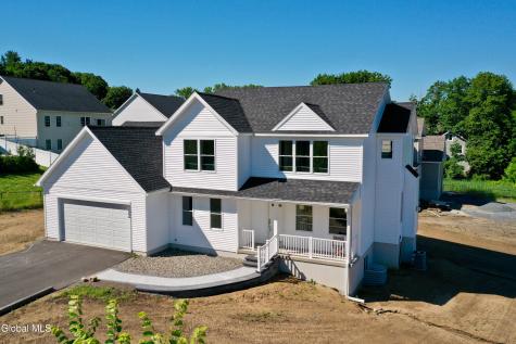 802 S Ravine Road Schenectady NY 12309