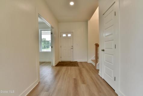 802 S Ravine Road Schenectady NY 12309
