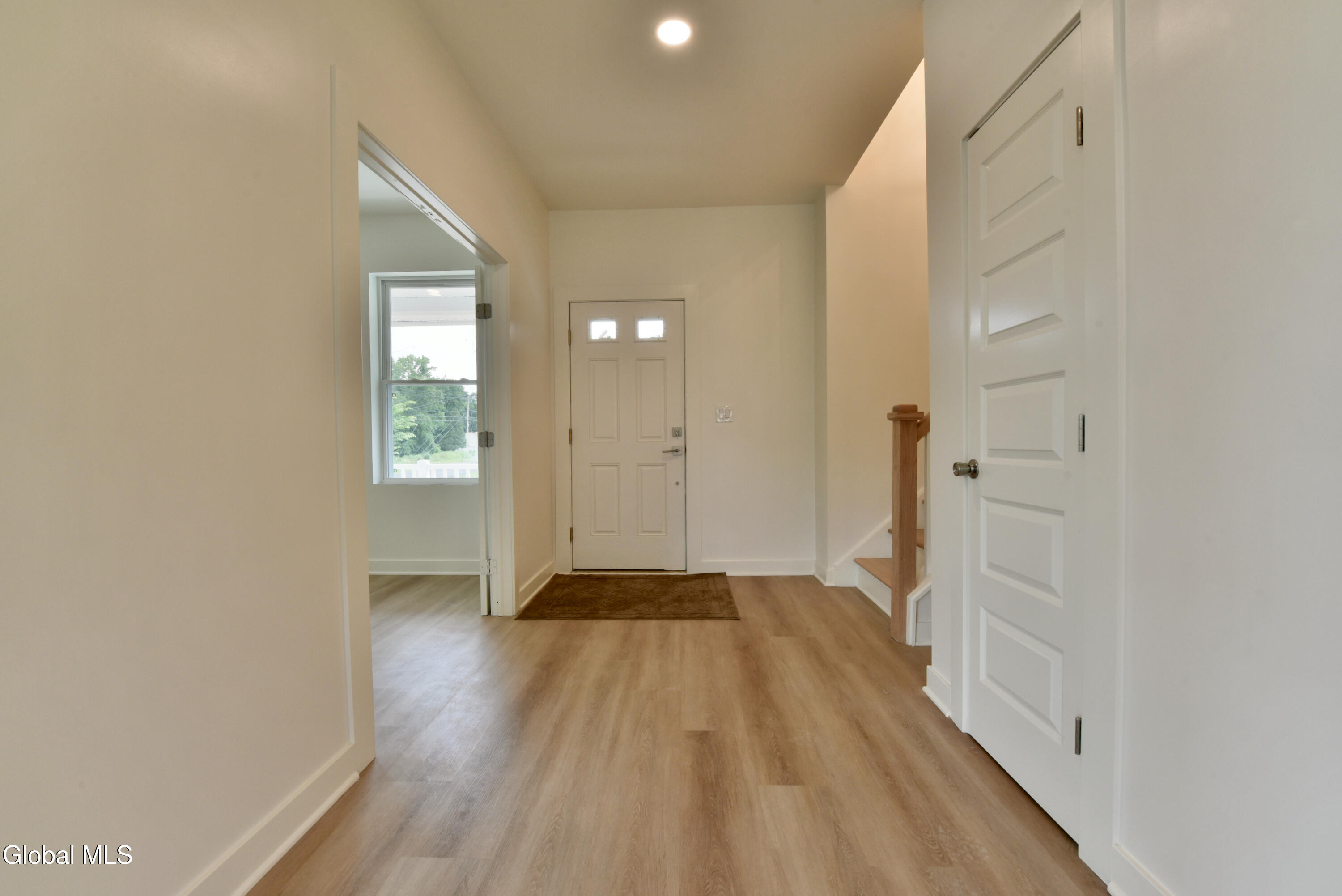 802 S Ravine Road Schenectady NY 12309