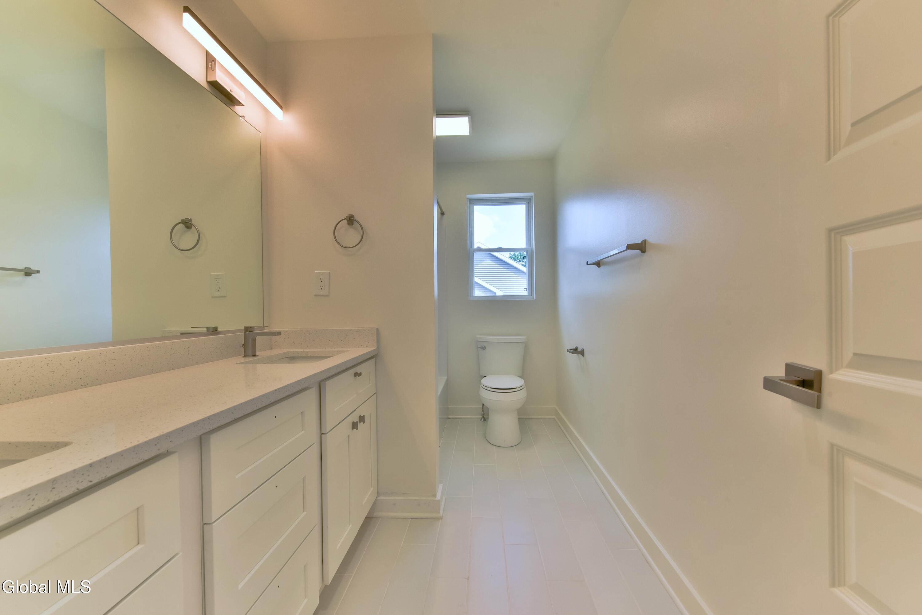 802 S Ravine Road Schenectady NY 12309