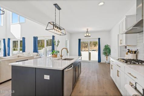 21 Bergen Place Niskayuna NY 12309