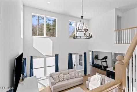 21 Bergen Place Niskayuna NY 12309