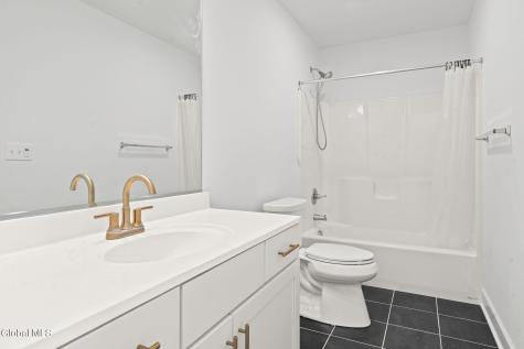21 Bergen Place Niskayuna NY 12309