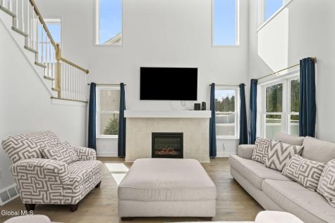 21 Bergen Place Niskayuna NY 12309
