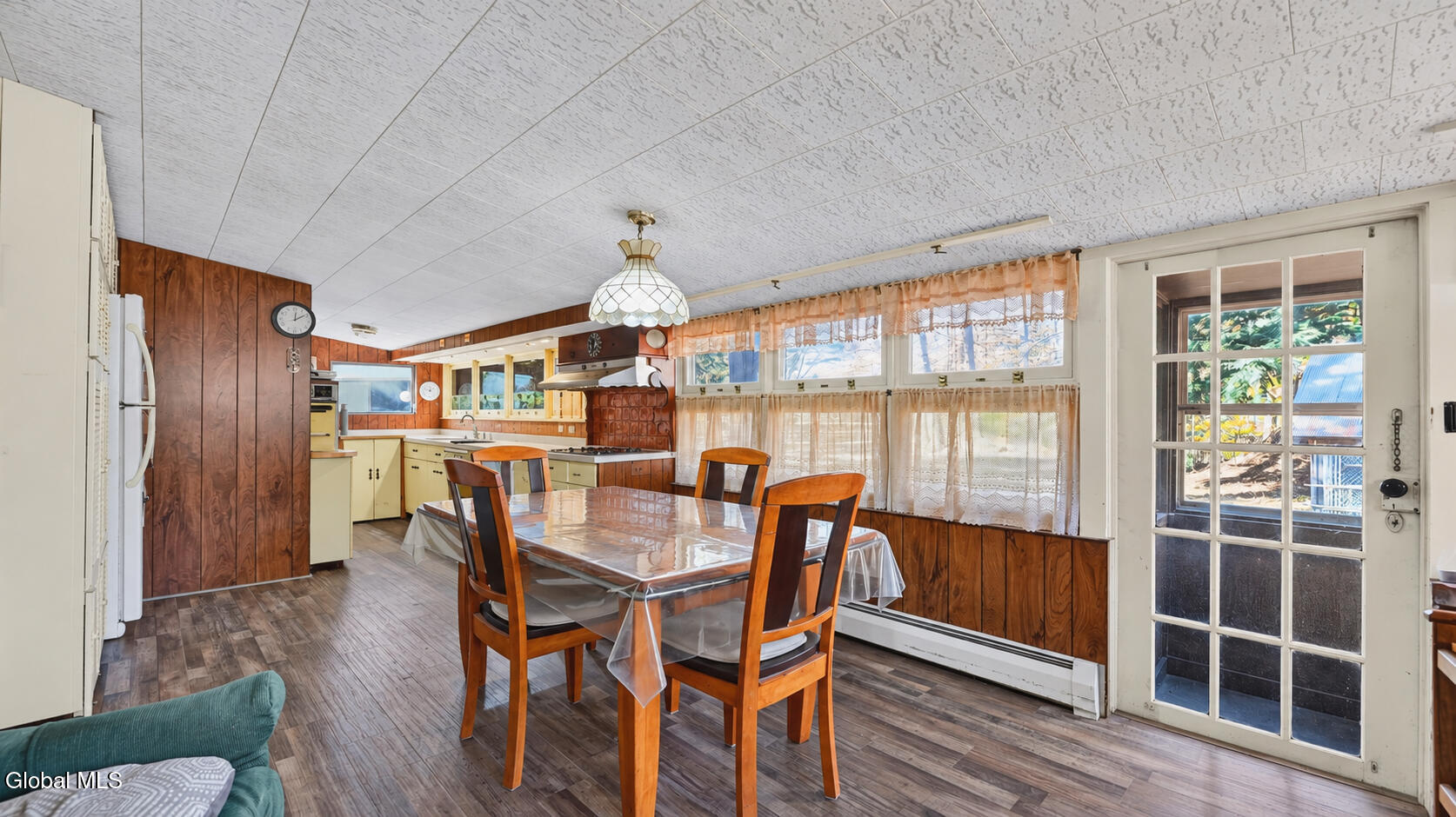 170 Town Barn Road Northville NY 12134