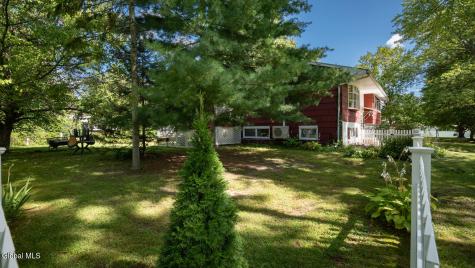 4 Orchard Drive Kinderhook NY 12106