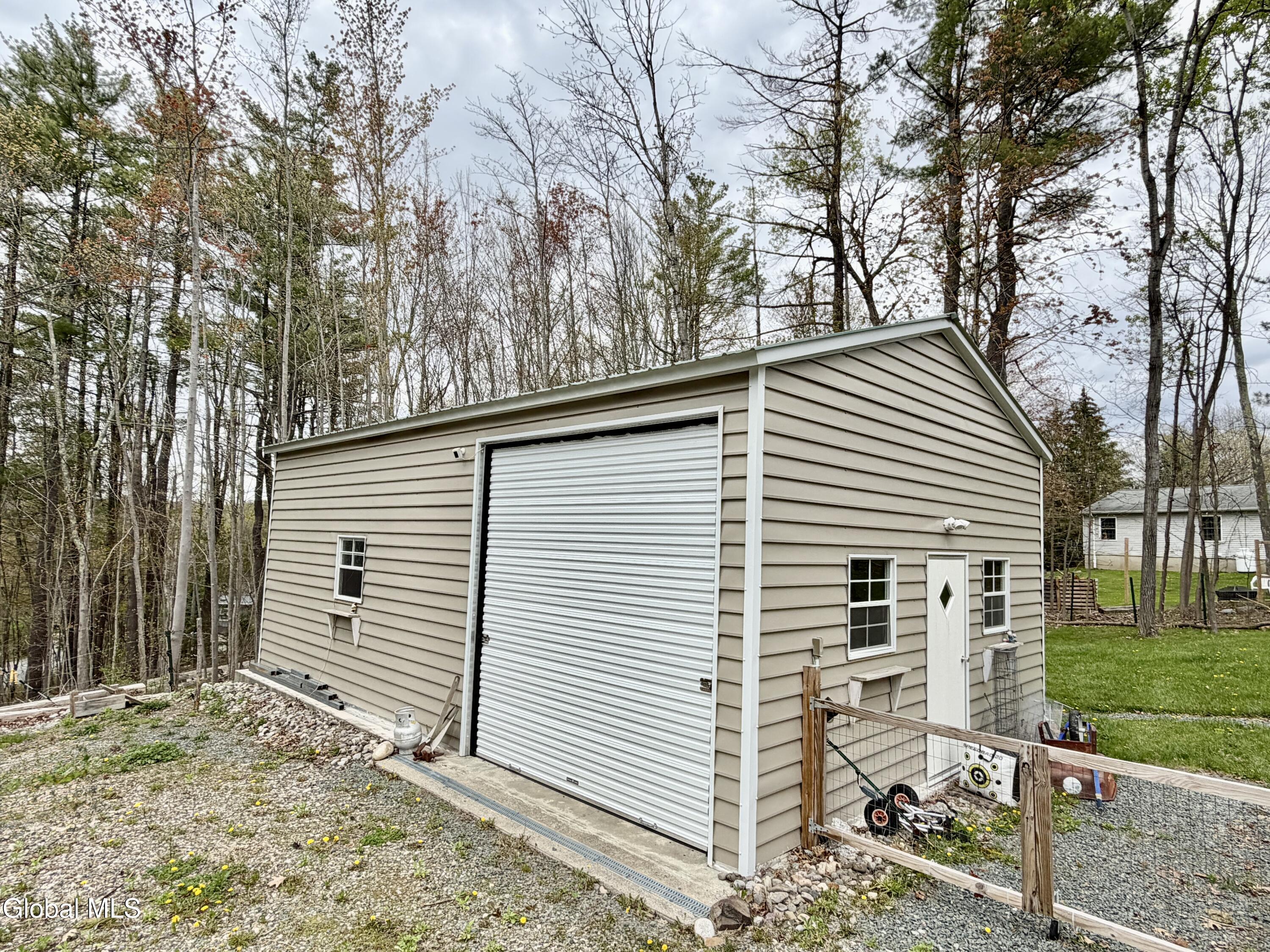 19 Harriman Road Averill Park NY 12018