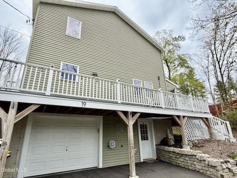19 Harriman Road Averill Park NY 12018