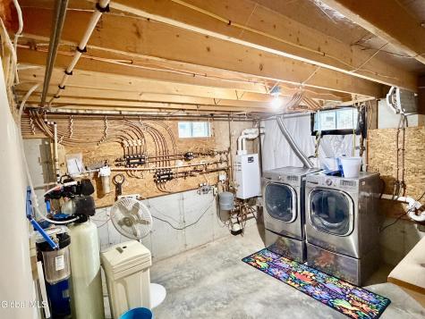19 Harriman Road Averill Park NY 12018