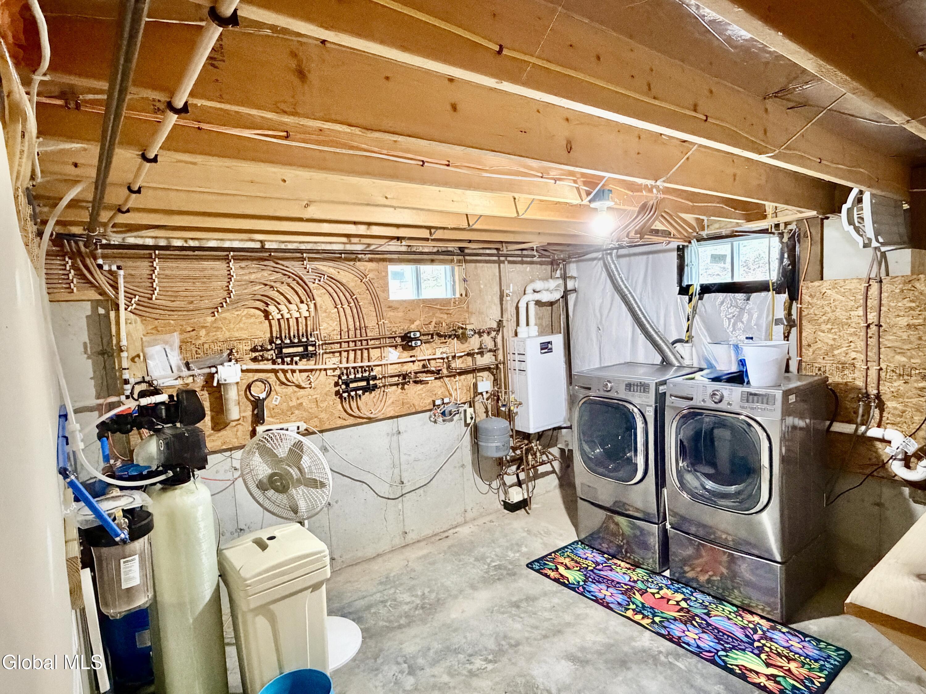 19 Harriman Road Averill Park NY 12018