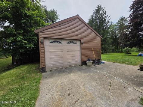 126 Turnbull Road Delanson NY 12053