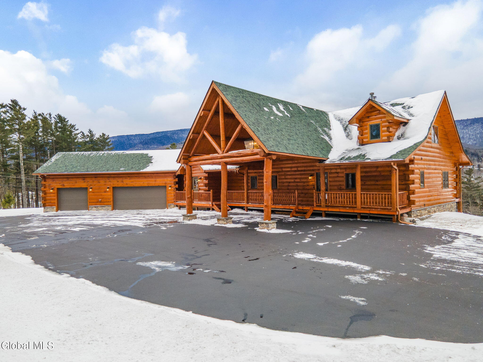 7352 Ny-23a Hunter NY 12442