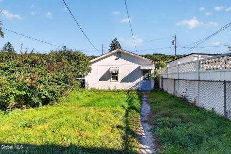 578 6th Avenue Troy NY 12182