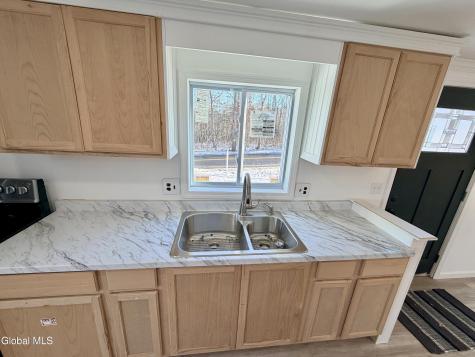 4711 Pattersonville-rynex Corners Road Pattersonville NY 12137