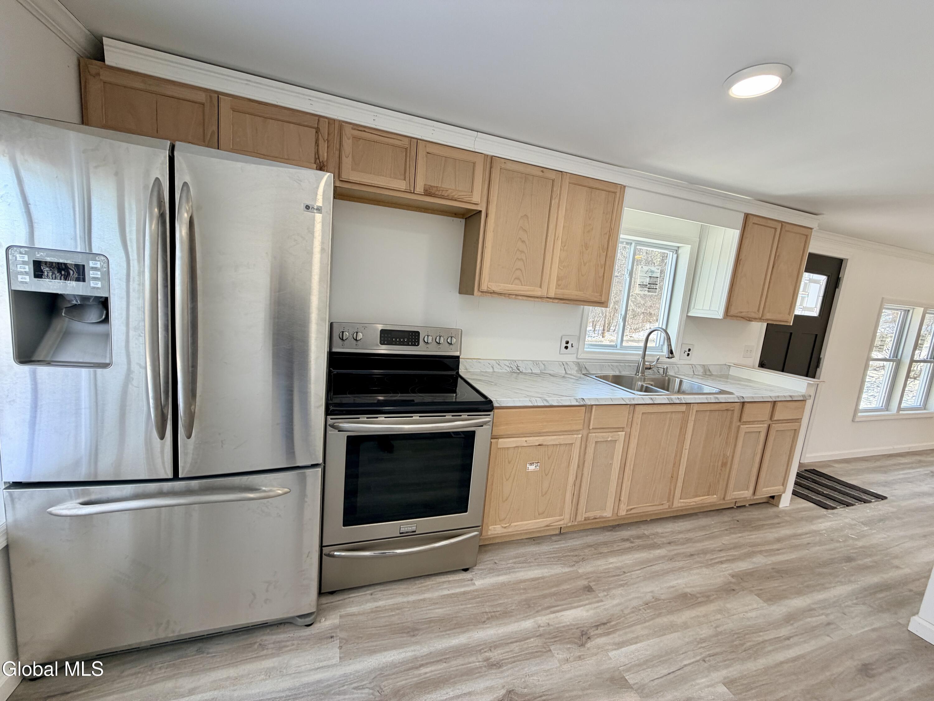 4711 Pattersonville-rynex Corners Road Pattersonville NY 12137