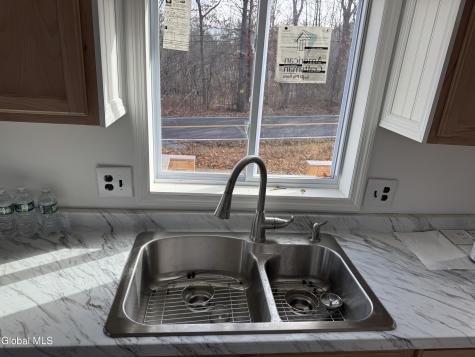 4711 Pattersonville-rynex Corners Road Pattersonville NY 12137