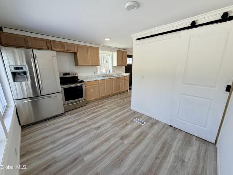 4711 Pattersonville-rynex Corners Road Pattersonville NY 12137