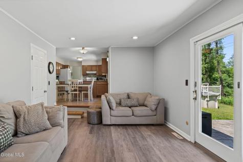 23 Bennett Terrace Delmar NY 12054