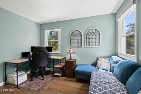 23 Bennett Terrace Delmar NY 12054