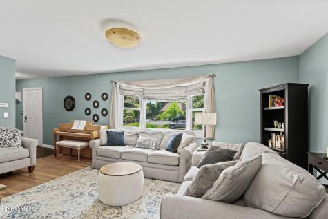23 Bennett Terrace Delmar NY 12054