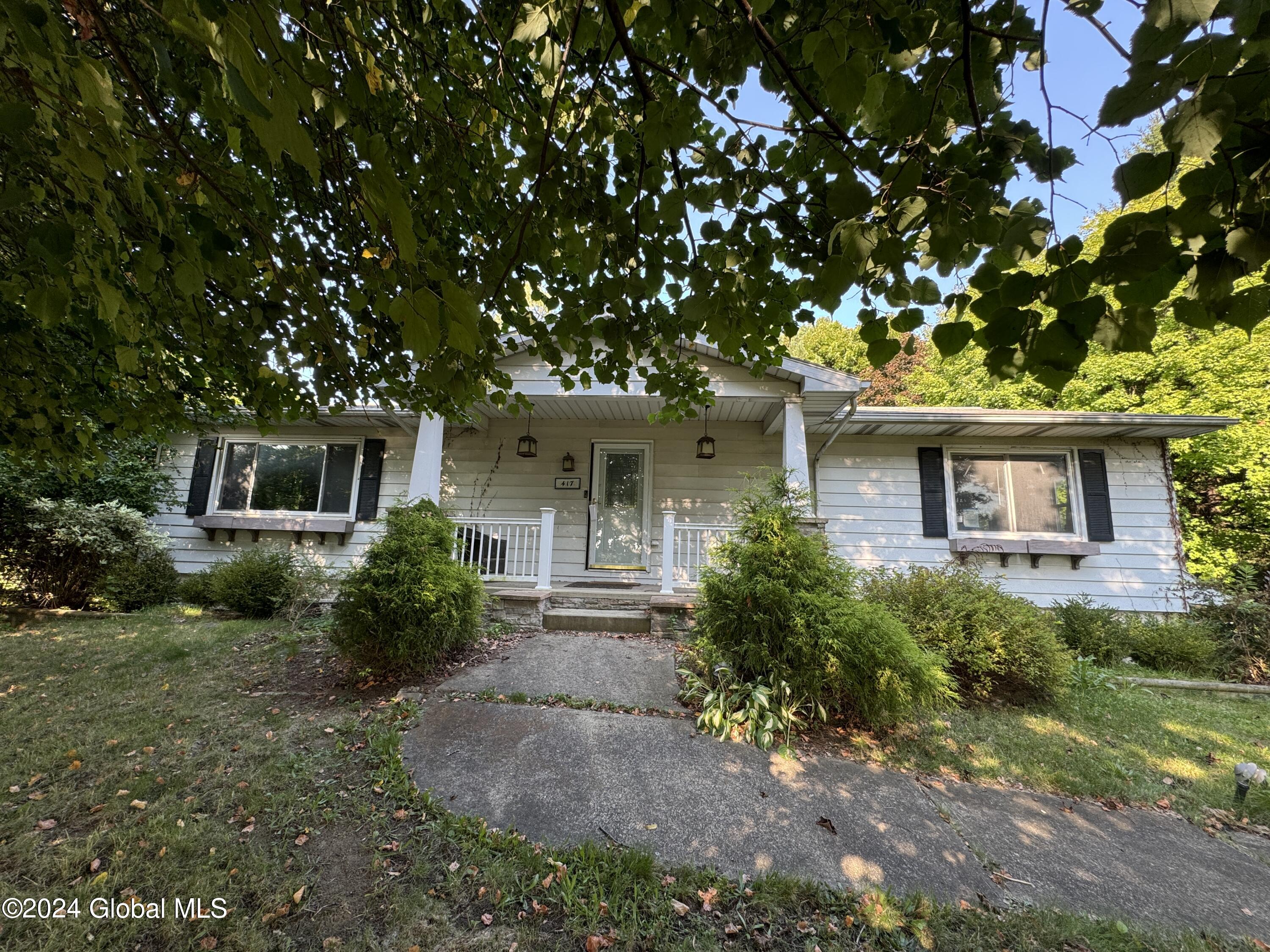 417 Albany-shaker Road Loudonville NY 12211