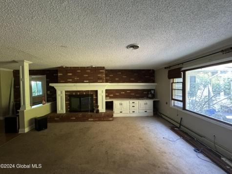 417 Albany-shaker Road Loudonville NY 12211