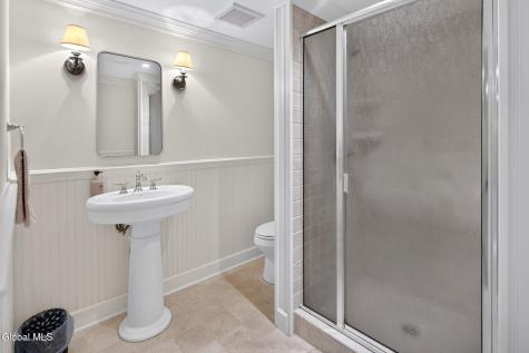 39 Indian Pipe Drive Wynantskill NY 12198