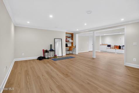 39 Indian Pipe Drive Wynantskill NY 12198