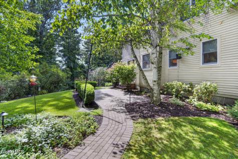 39 Indian Pipe Drive Wynantskill NY 12198
