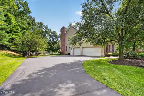 39 Indian Pipe Drive Wynantskill NY 12198